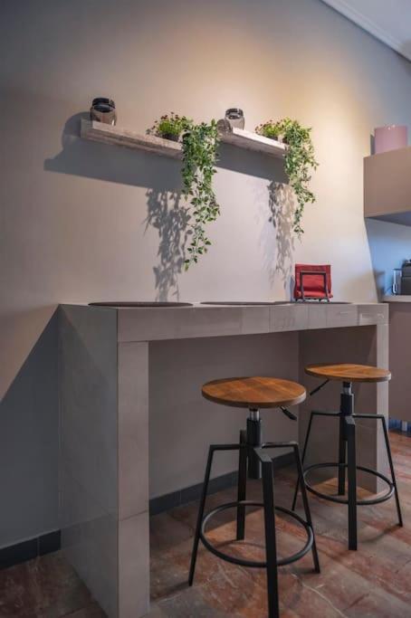 Beautiful Apt In Glyfada Center, Papandreou Street Atina Dış mekan fotoğraf